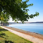 Apartman Embalse De Orellana *