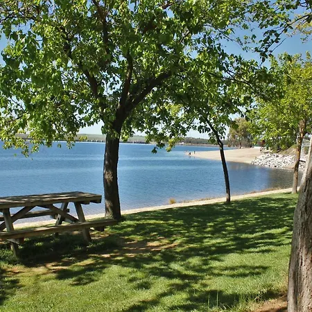Embalse De Orellana Apartament