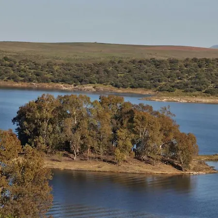 Apartmán Embalse De Orellana *