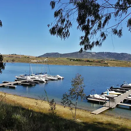 Embalse De Orellana * أوريانا لا فييخا
