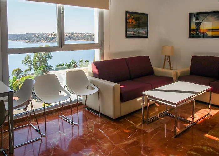 Embalse De Orellana Apartment *