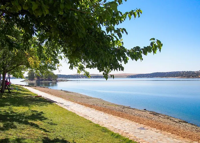 Apartment Embalse De Orellana *